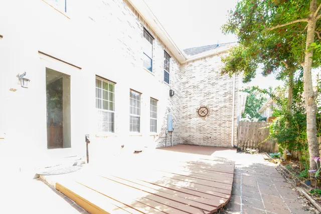 $2,900 | 3206 Holly Thicket Drive, Houston, TX 77042