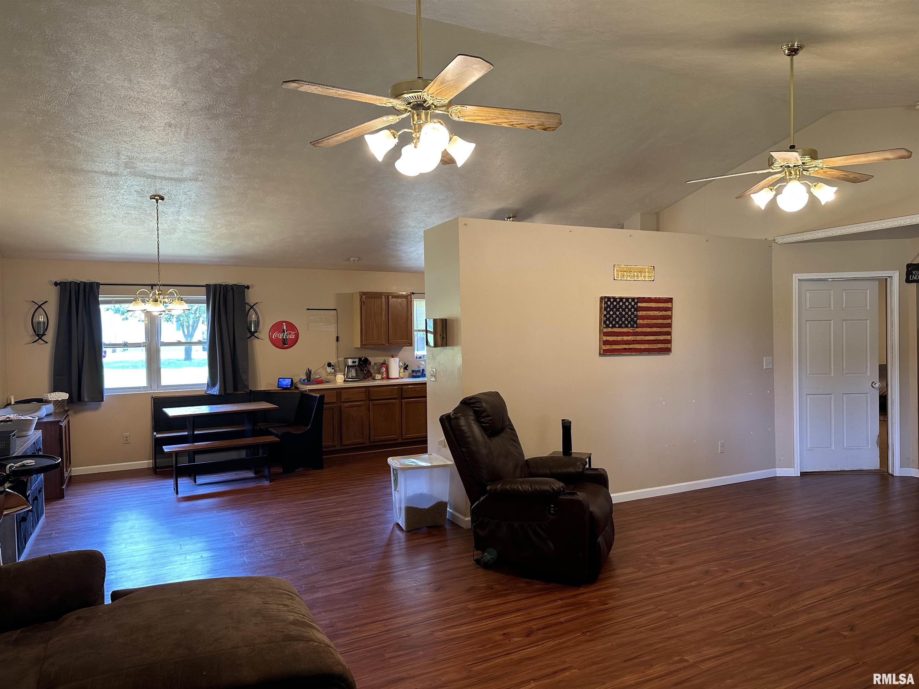 1514 Water Plant Road Murphysboro, IL 62966 - Photo 8 of 80