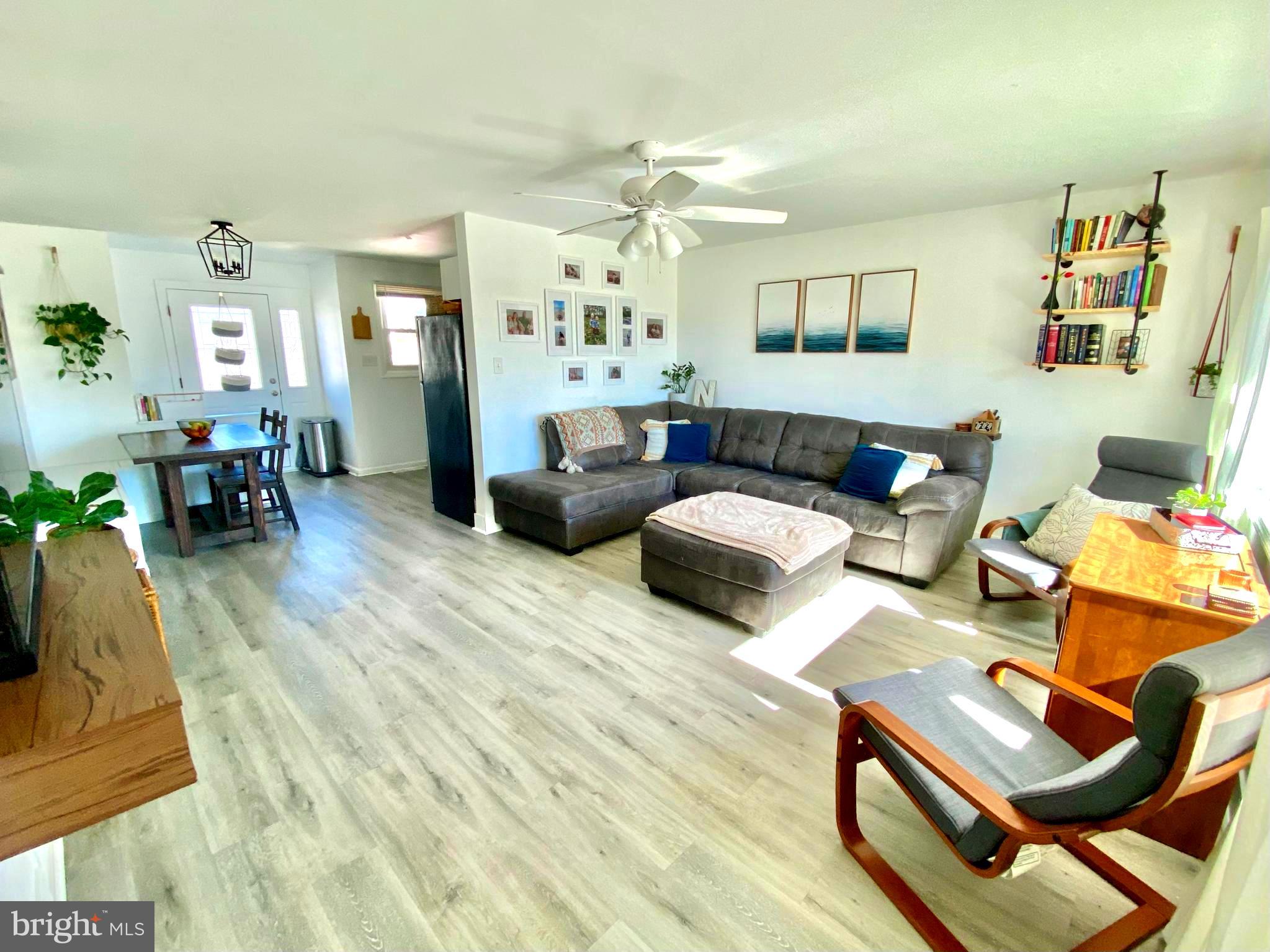 602 Vassar Road Wenonah, NJ 08090 - Photo 5 of 21 Living room