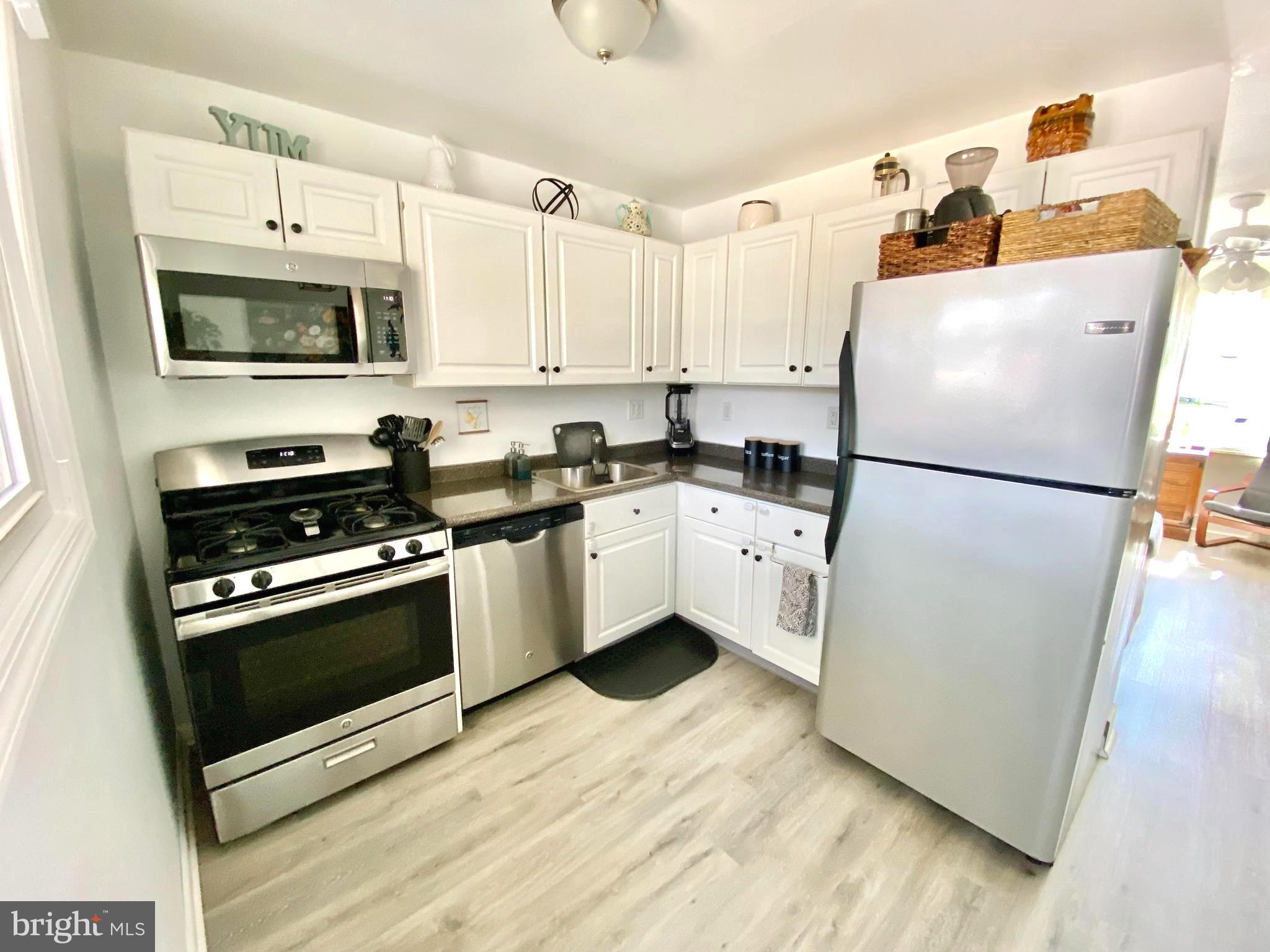 602 Vassar Road Wenonah, NJ 08090 - Photo 8 of 21 Kitchen with Stainless Steel Appliances