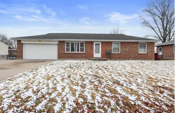 $200,000 | 6 Sandringham Lane, Ferguson, MO 63135