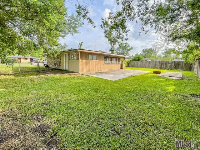 $109,900 | 212 Fairlane Drive, Gray, LA 70359