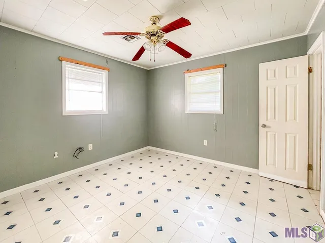 $109,900 | 212 Fairlane Drive, Gray, LA 70359