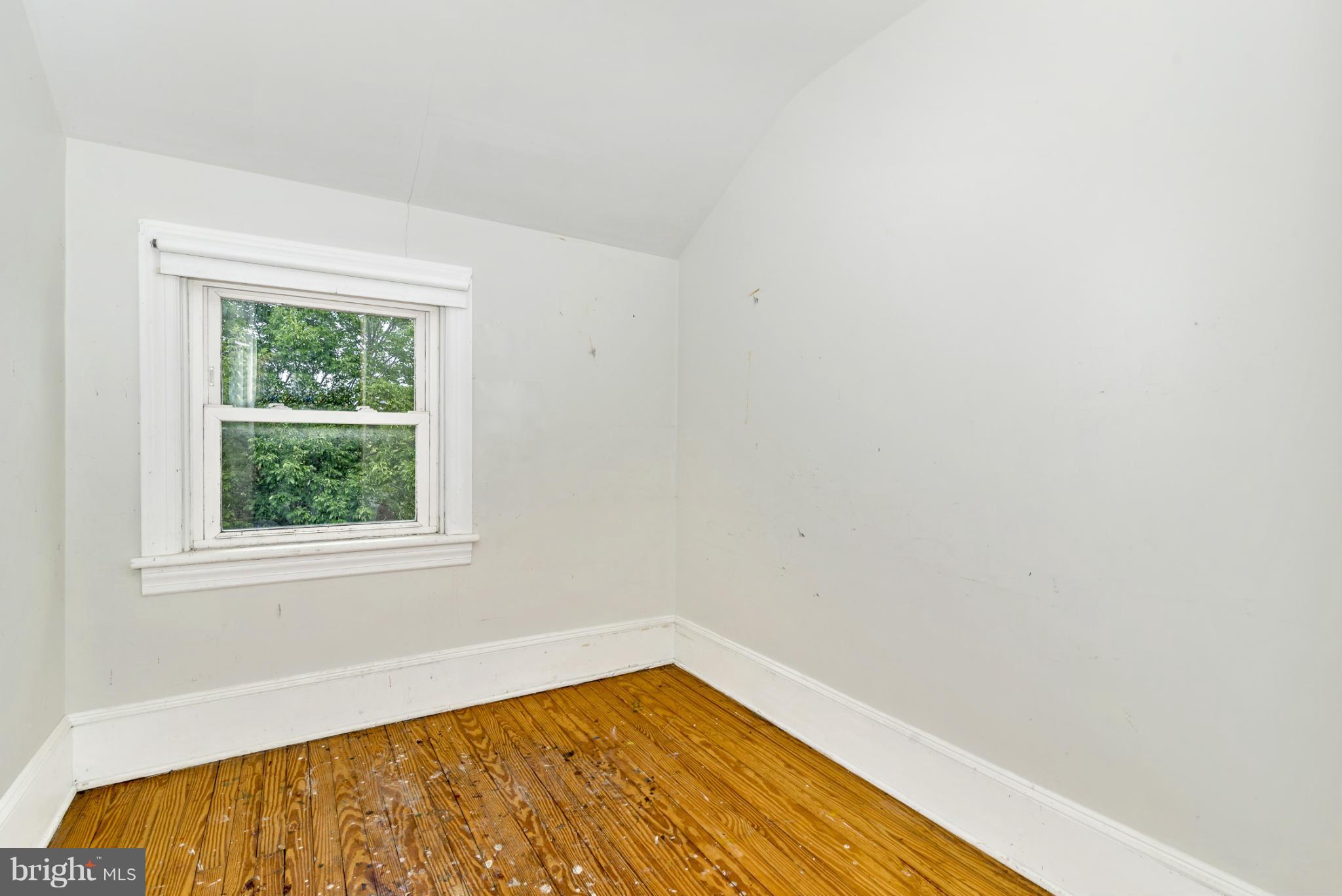 12202 Green Valley Road Union Bridge, MD 21791 - Photo 25 of 30 Bedroom