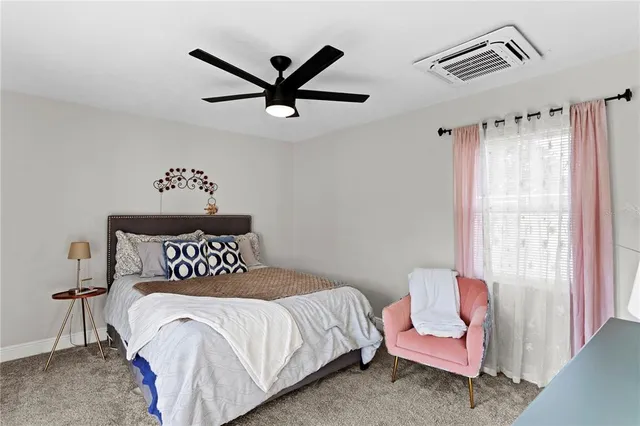 $669,900 | 6660 17th Street North, St. Petersburg, FL 33702