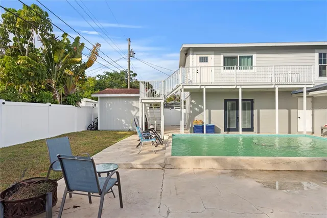 $669,900 | 6660 17th Street North, St. Petersburg, FL 33702