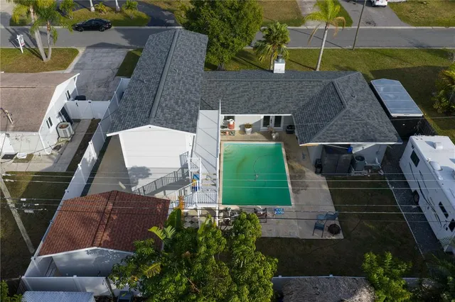 $669,900 | 6660 17th Street North, St. Petersburg, FL 33702