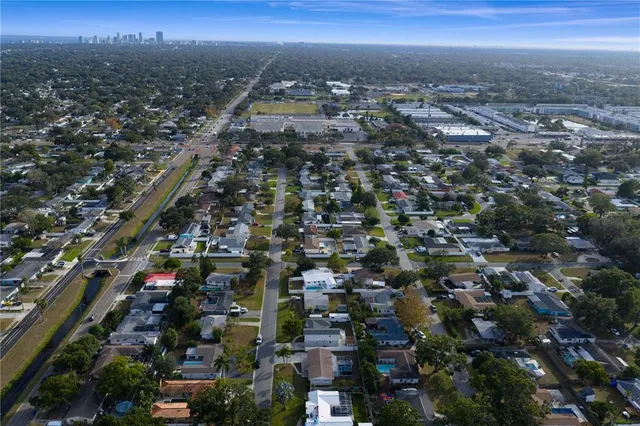 $669,900 | 6660 17th Street North, St. Petersburg, FL 33702