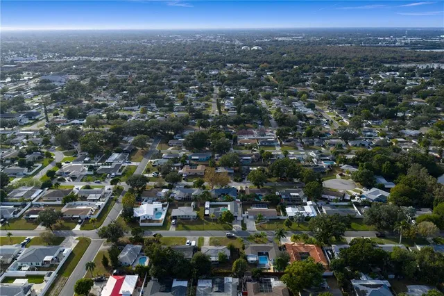 $669,900 | 6660 17th Street North, St. Petersburg, FL 33702