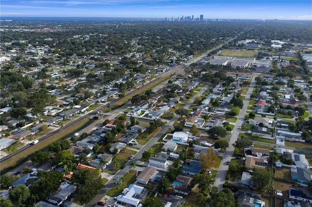 $669,900 | 6660 17th Street North, St. Petersburg, FL 33702