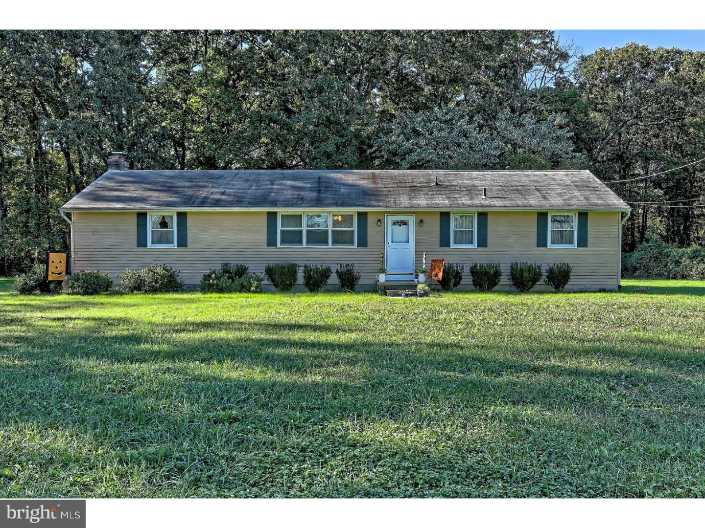 417 Three Bridge Road Newfield, NJ 08344 - Photo 1 of 23