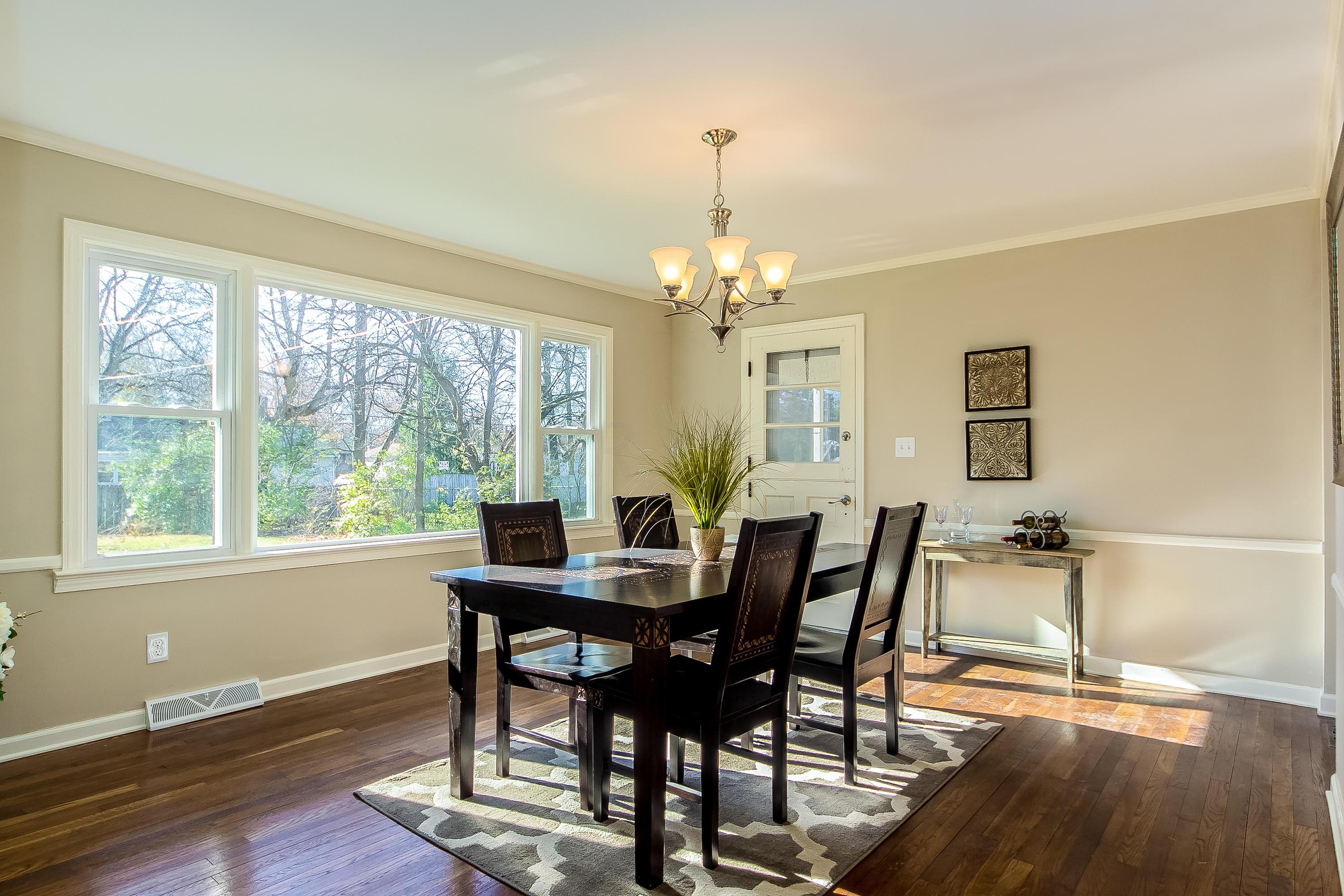 2279 Lytham Road Columbus, OH 43220 - Photo 13 of 27