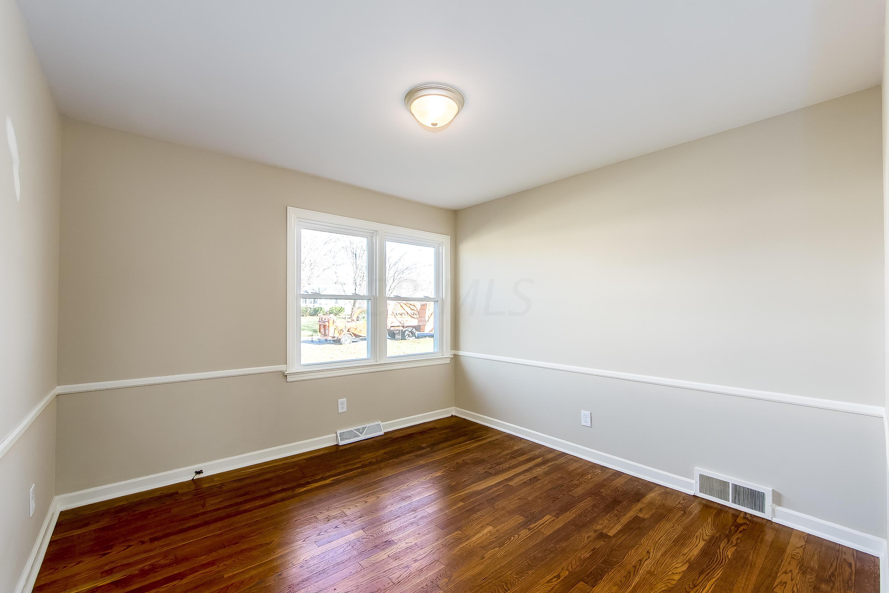 2279 Lytham Road Columbus, OH 43220 - Photo 21 of 27