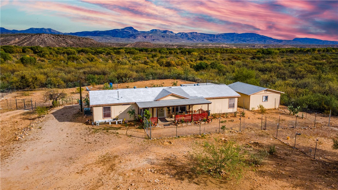 18488 Golf Course Avenue Wikieup, AZ 85360 - Photo 2 of 41 MAIN HOUSE: