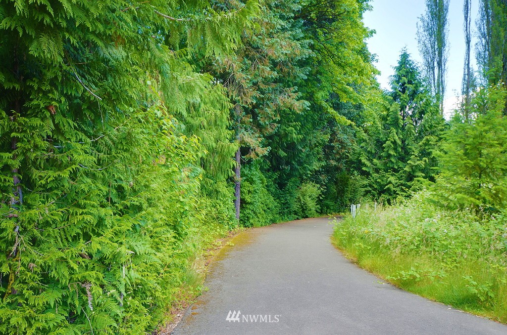 23001 27th Drive Southeast Bothell, WA 98021 - Photo 20 of 23