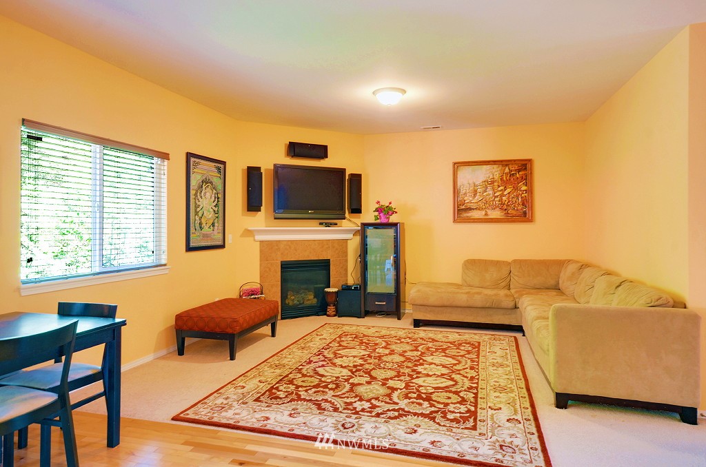 23001 27th Drive Southeast Bothell, WA 98021 - Photo 4 of 23