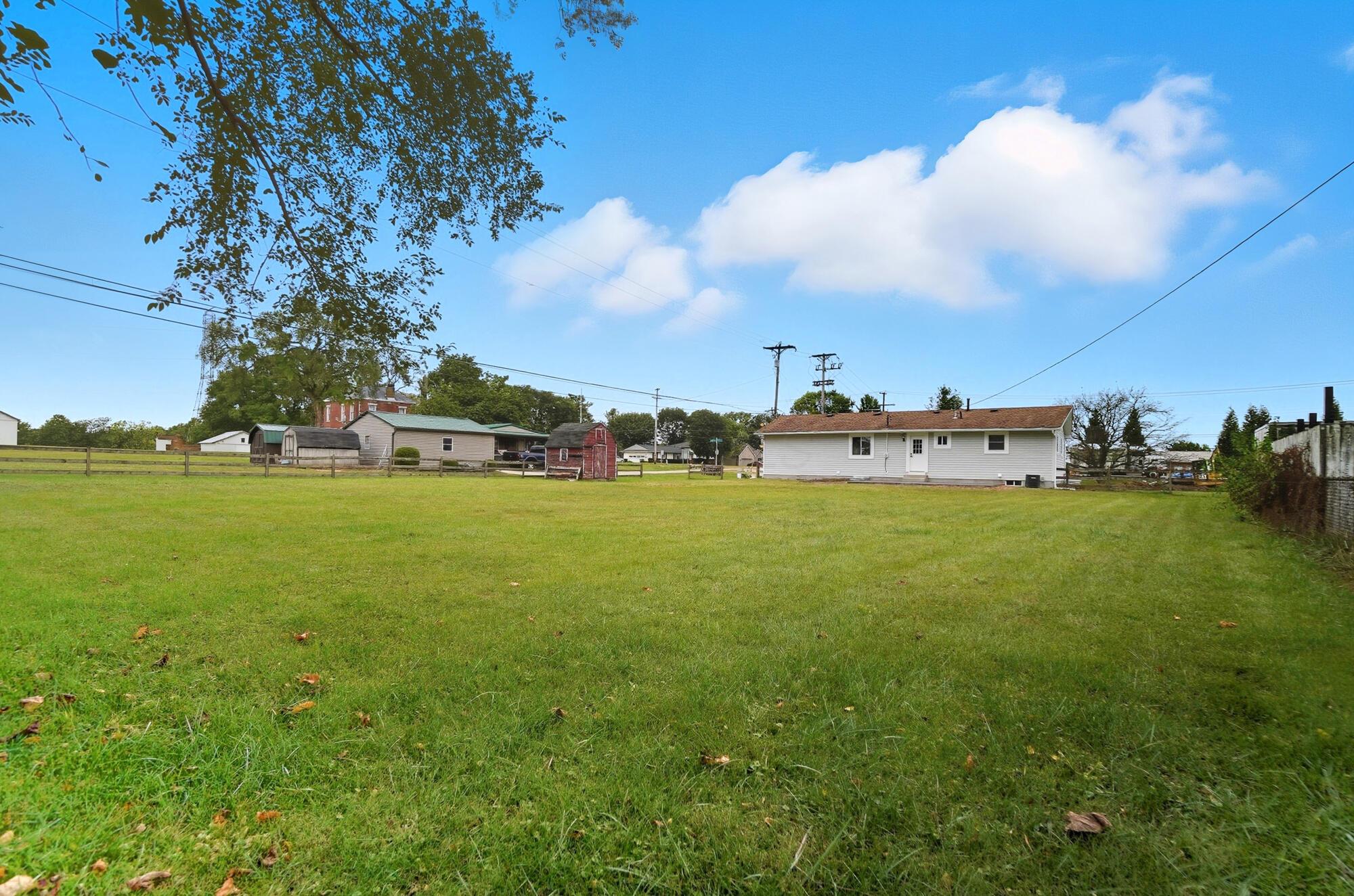 6699 Hall Road Galloway, OH 43119 - Photo 41 of 43 244