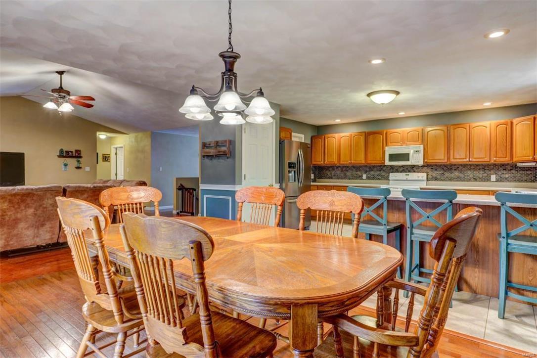 321 West Woodland Ridge Valmeyer, IL 62295 - Photo 19 of 41