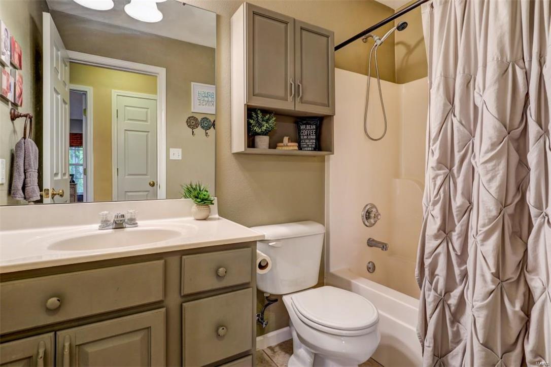321 West Woodland Ridge Valmeyer, IL 62295 - Photo 20 of 41