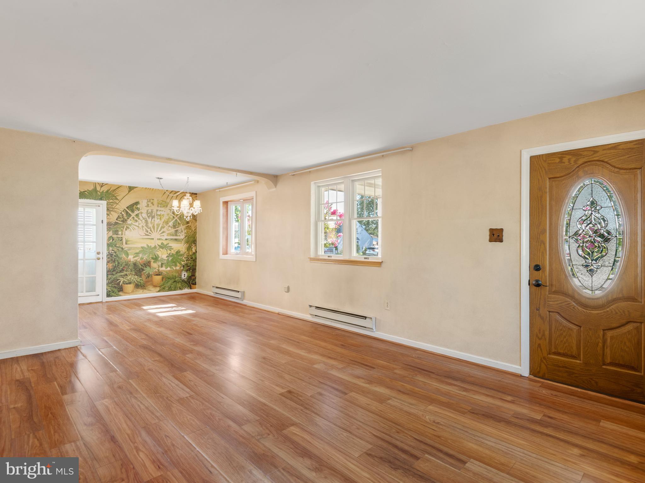 9818 Woodfern Road Philadelphia, PA 19115 - Photo 7 of 37 Gallery Image 7