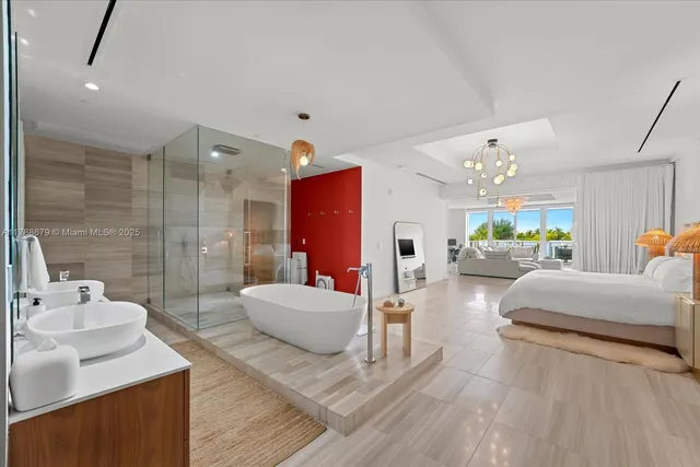 $2,450,000 | 4701 Meridian Avenue, Unit 316, Miami Beach, FL 33140