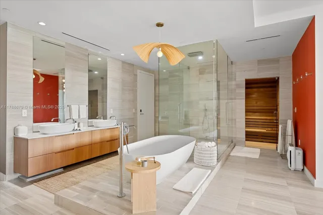 $2,450,000 | 4701 Meridian Avenue, Unit 316, Miami Beach, FL 33140