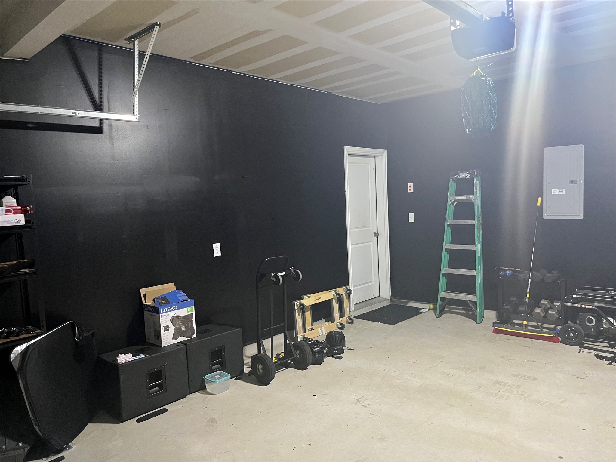 217 Lt. Rusty Jarrell, TX 76537 - Photo 28 of 28 a view of a livingroom with furniture