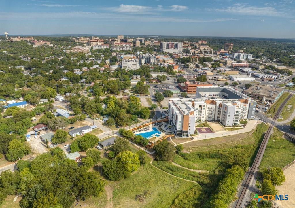 512 Valley Street San Marcos, TX 78666 - Photo 37 of 45 Overview