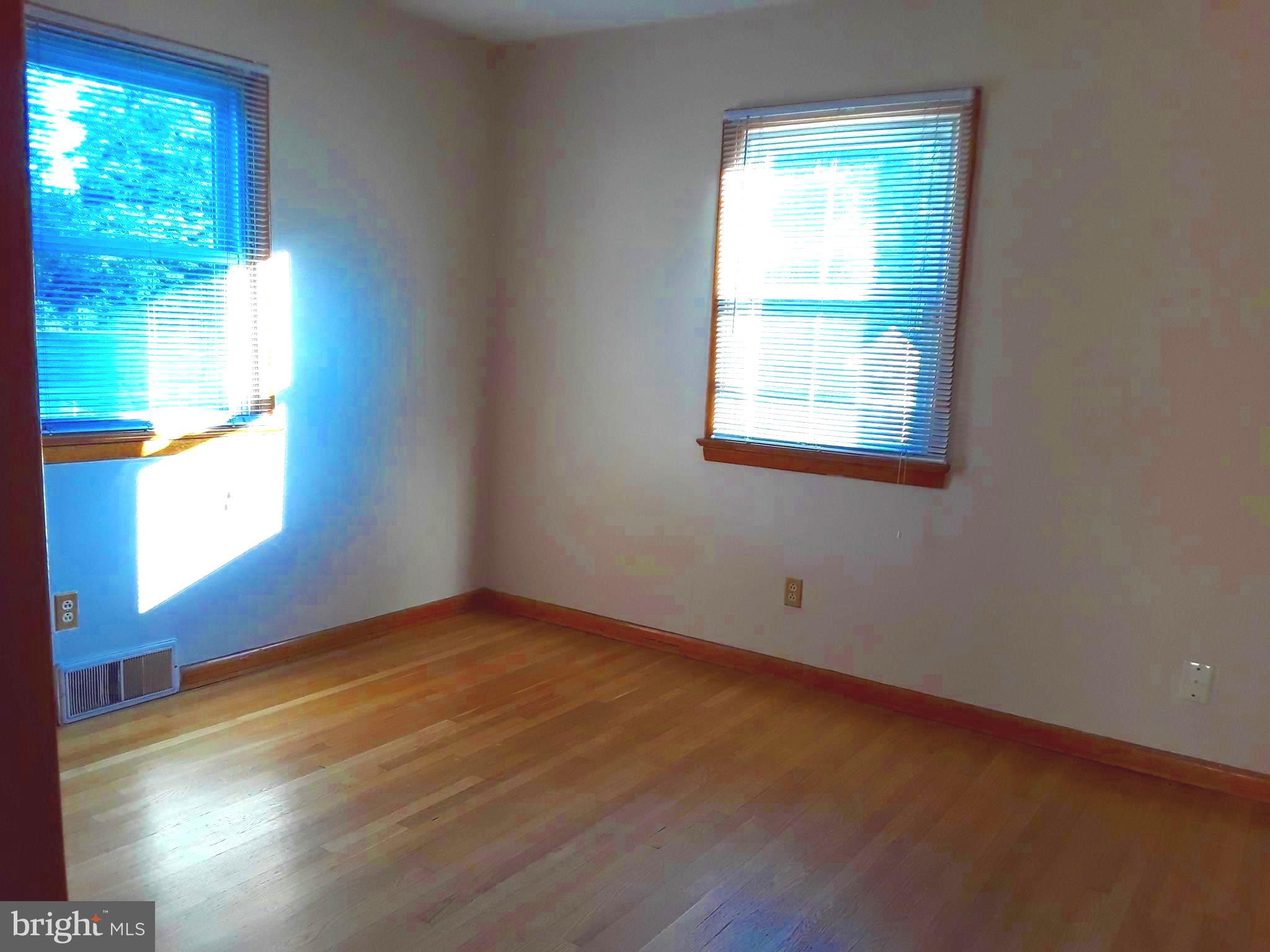 18333 College Road Hagerstown, MD 21740 - Photo 15 of 18 Main Level Bedroom #3 w/ Hardwood Floors