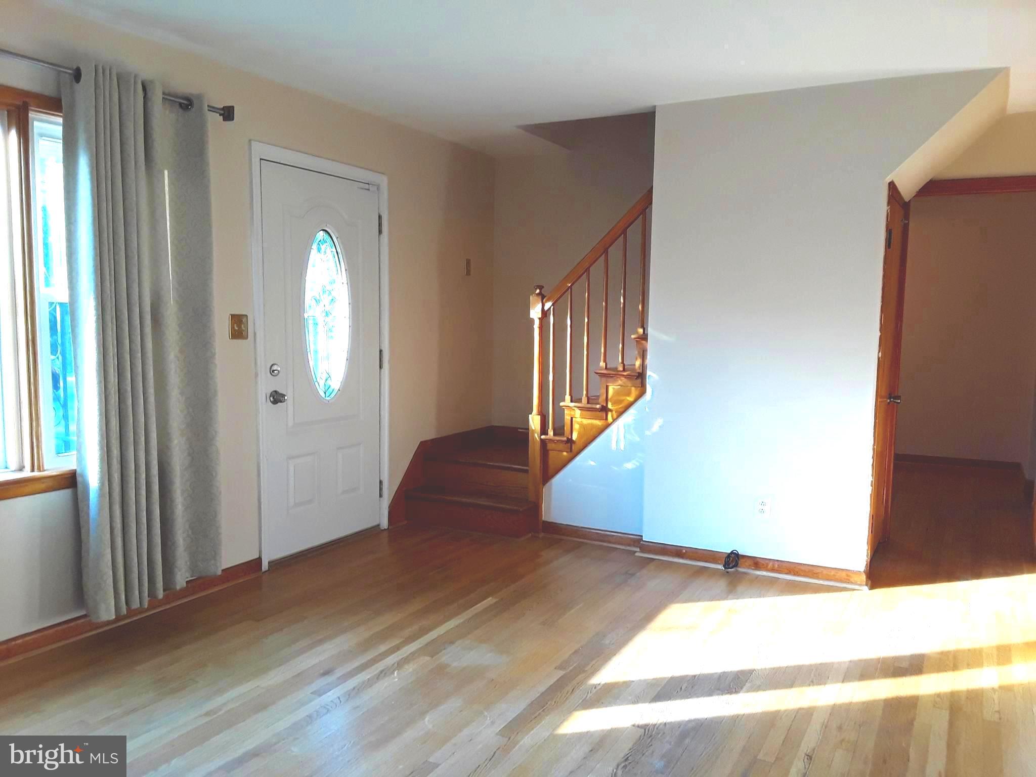 18333 College Road Hagerstown, MD 21740 - Photo 7 of 18 Lots of Natural Light through Living Room Windows