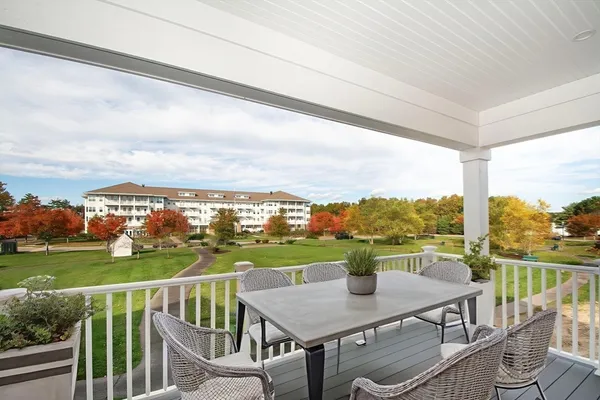 $950,000 | 2 Proprietors Drive, Unit 26, Marshfield, MA 02050