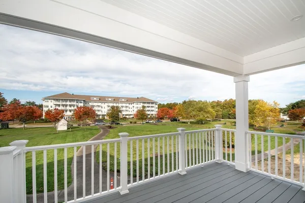 $950,000 | 2 Proprietors Drive, Unit 26, Marshfield, MA 02050