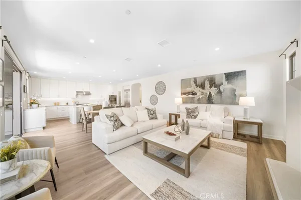 $1,988,000 | 114 Bouquet, Irvine, CA 92618