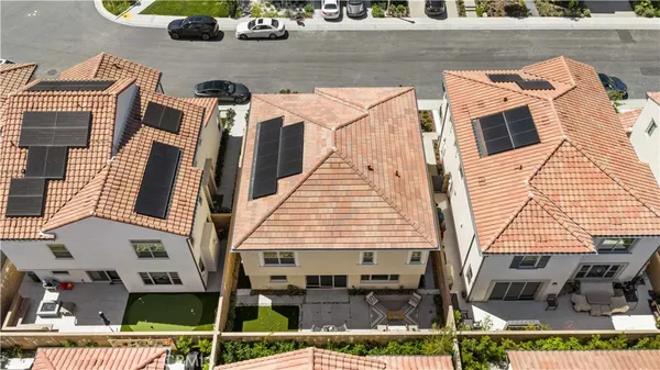 $1,988,000 | 114 Bouquet, Irvine, CA 92618