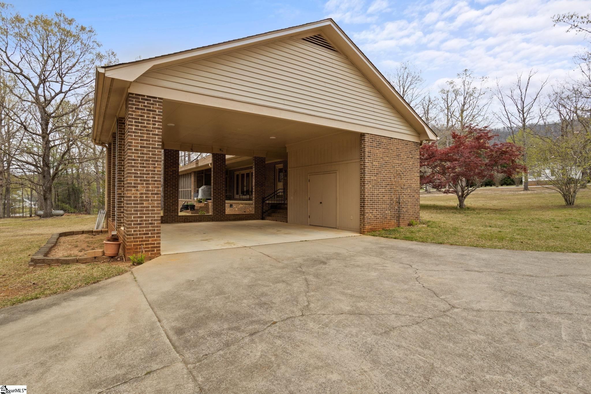 100 Pilot Road Greenville, SC 29609 - Photo 23 of 28 Gallery Image 23