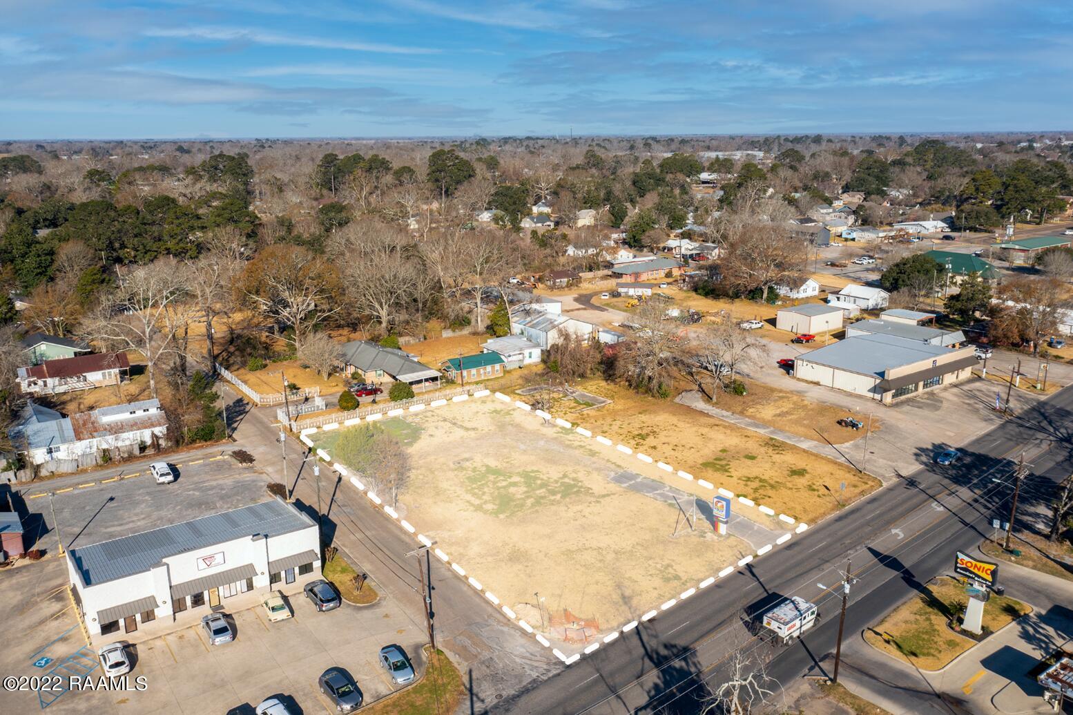 1130 S Union Opelousas, LA 70570 - Photo 3 of 6 2