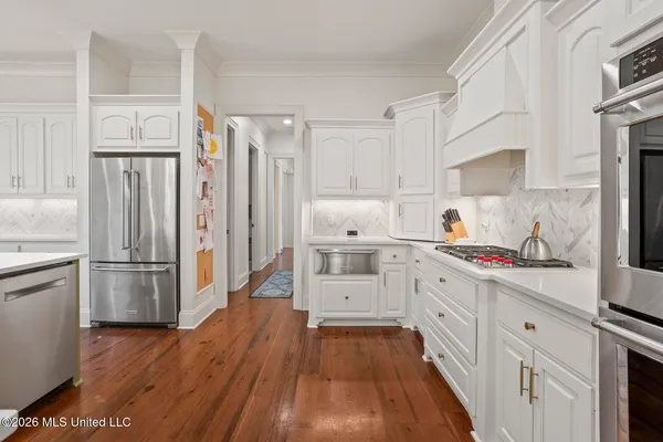 $1,375,000 | 130 Summer Lake Drive, Ridgeland, MS 39157