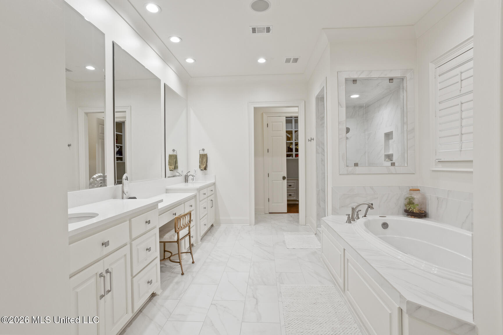 130 Summer Lake Drive Ridgeland, MS 39157 - Photo 31 of 66 130 Summer Lake