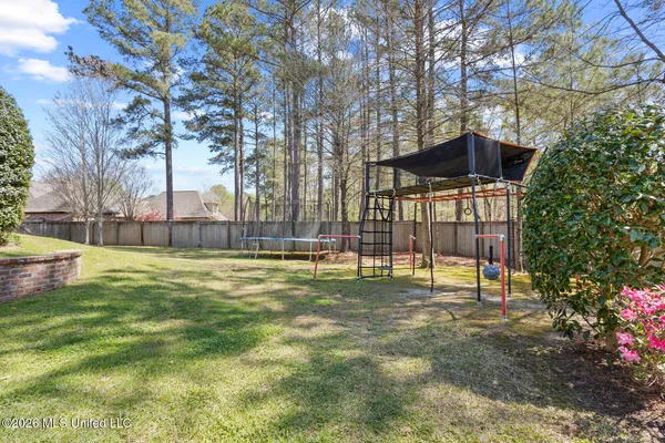 $1,375,000 | 130 Summer Lake Drive, Ridgeland, MS 39157