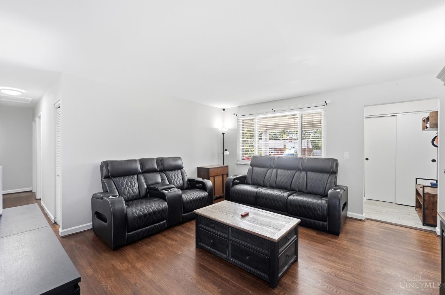 3386 Rodeo Court Cincinnati, OH 45211 - Photo 12 of 75 Gallery Image 12