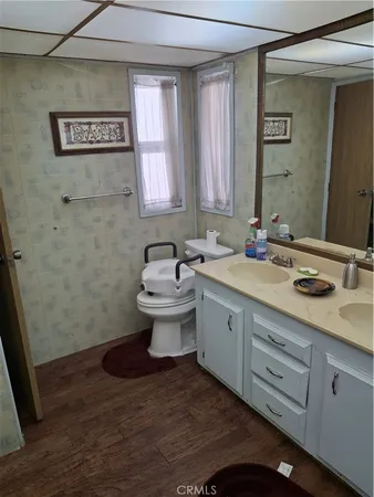 $68,000 | 601 North Kirby Street, Unit 195, Hemet, CA 92545