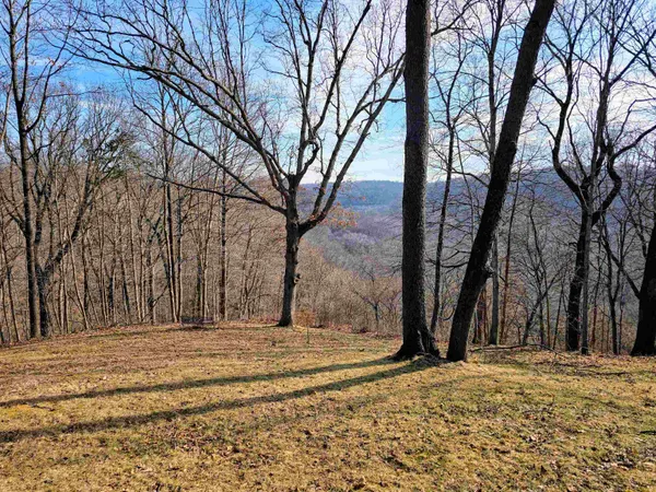 $129,000 | 4932-4944 Orion Court, Cassville, WI 53806