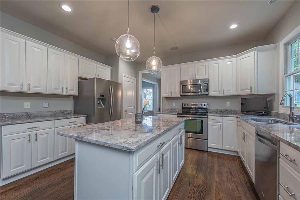 2054 Reis Run Road Pittsburgh, PA 15237 - Photo 5 of 25 Custom Lighting