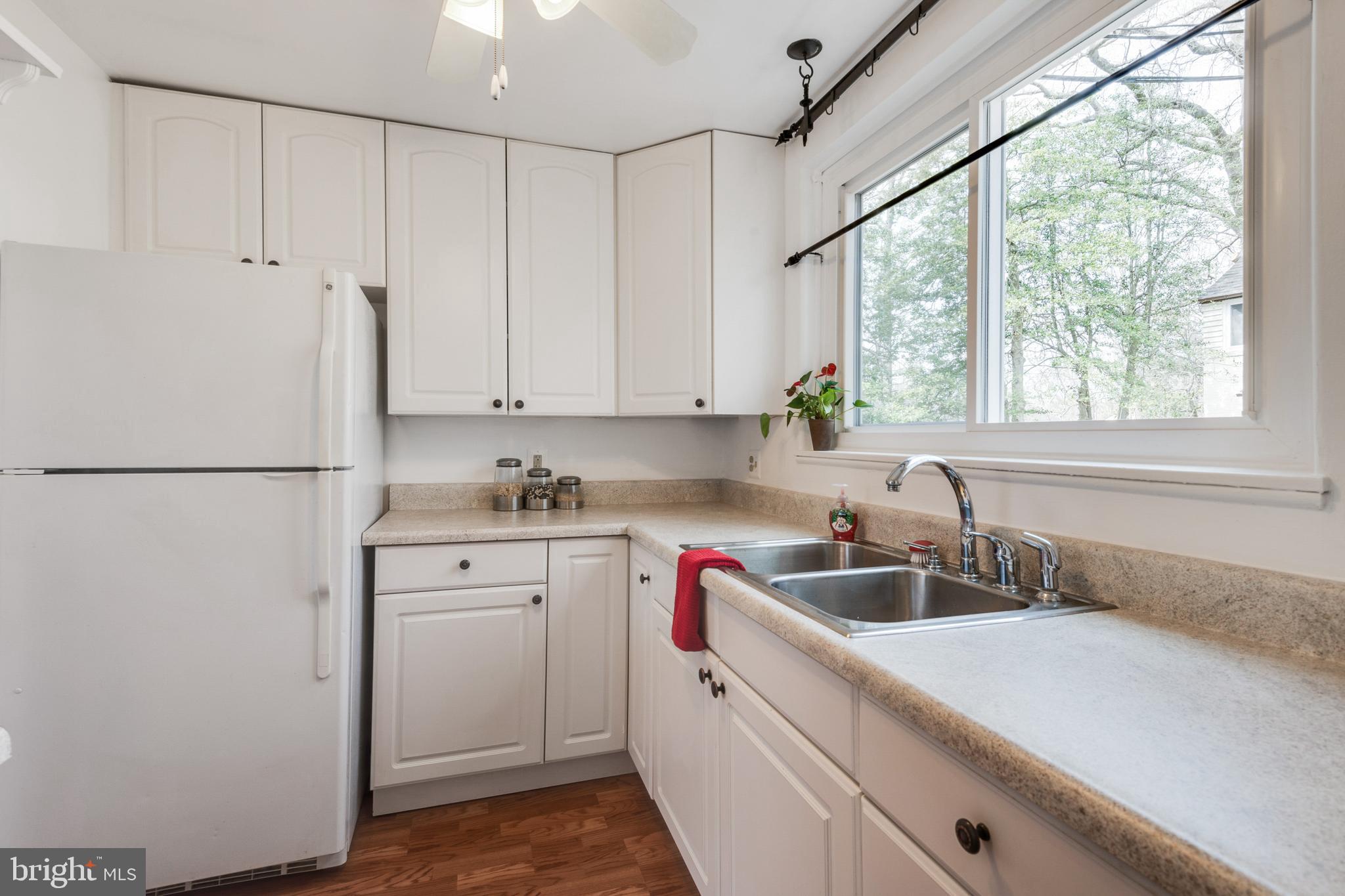 35 Ridge Road Greenbelt, MD 20770 - Photo 8 of 18 Updated Kitchen w/ newer cabinets/appliances