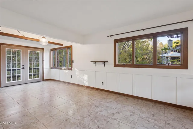 $369,900 | 137 Columbine Road, Kingsport, TN 37660