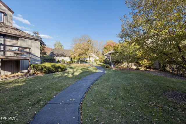 $369,900 | 137 Columbine Road, Kingsport, TN 37660