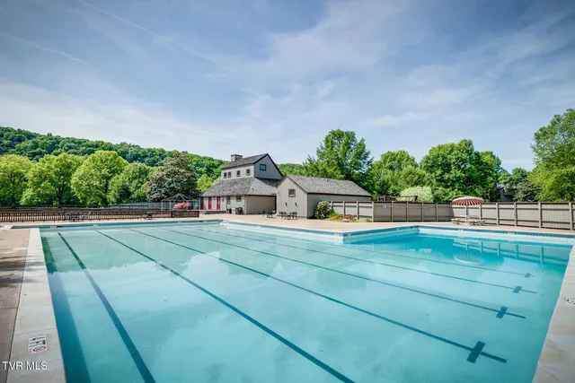 $369,900 | 137 Columbine Road, Kingsport, TN 37660