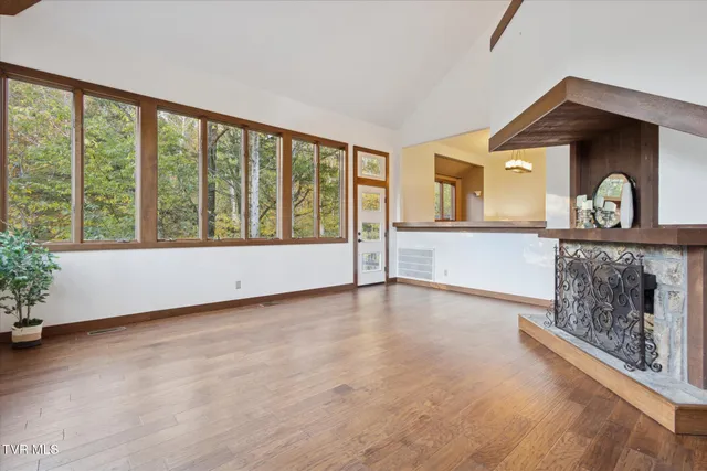 $369,900 | 137 Columbine Road, Kingsport, TN 37660