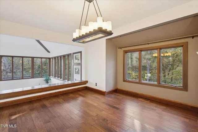 $369,900 | 137 Columbine Road, Kingsport, TN 37660