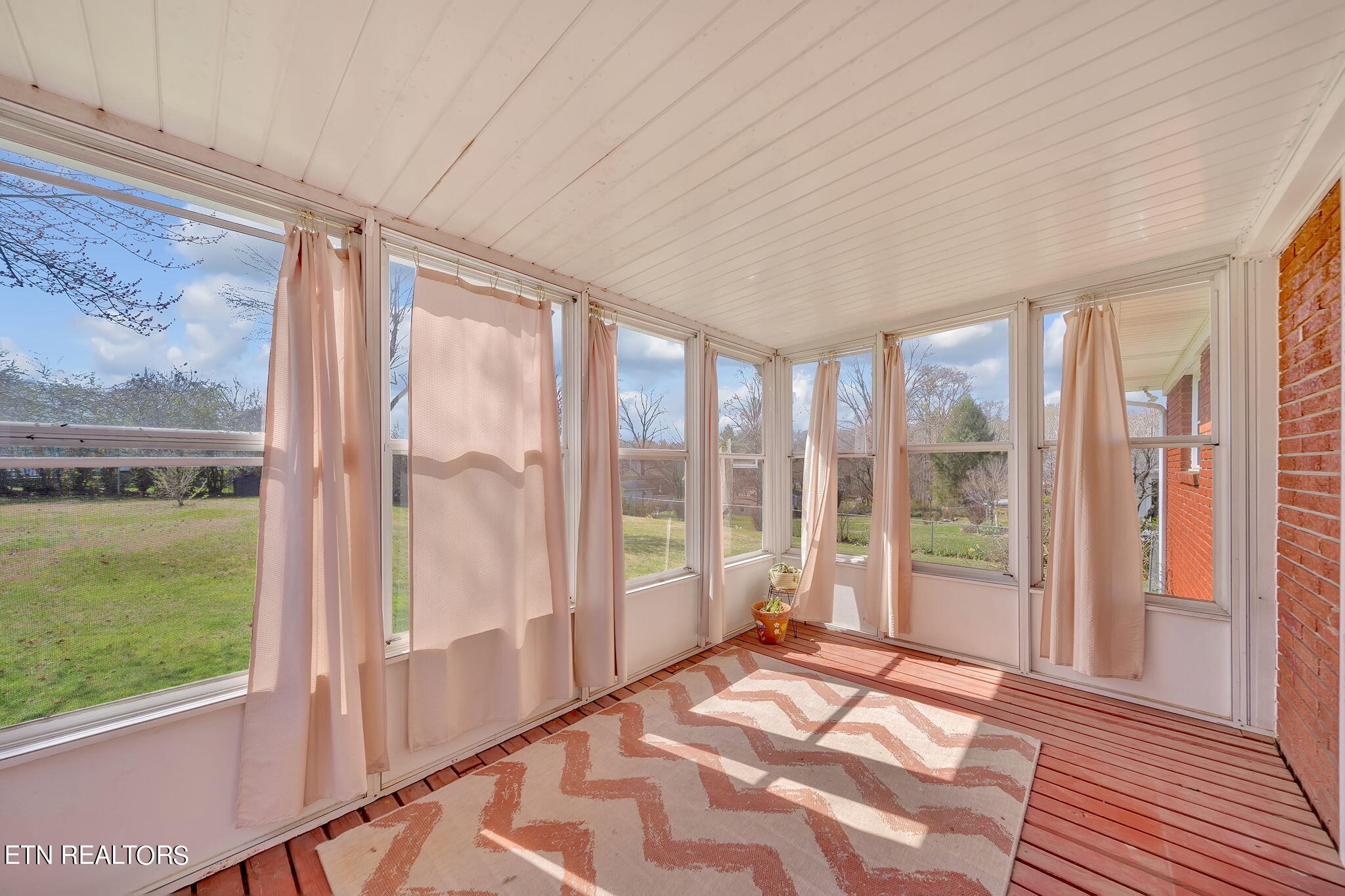 4404 Deerfield Road Knoxville, TN 37921 - Photo 23 of 30 Gallery Image 23